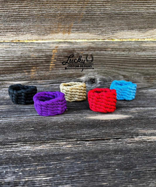 Horn Knots