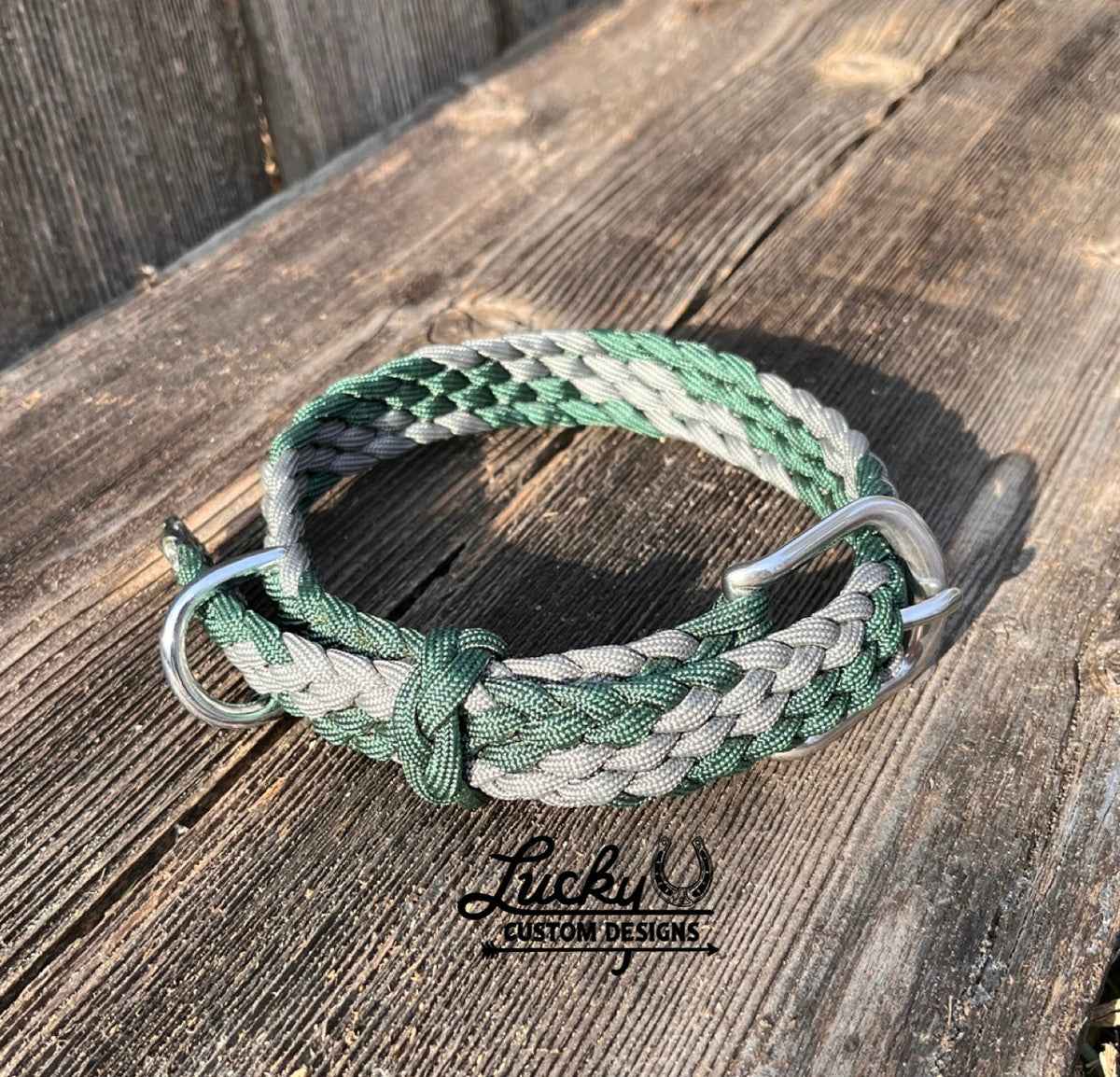 Small Paracord Dog Collar