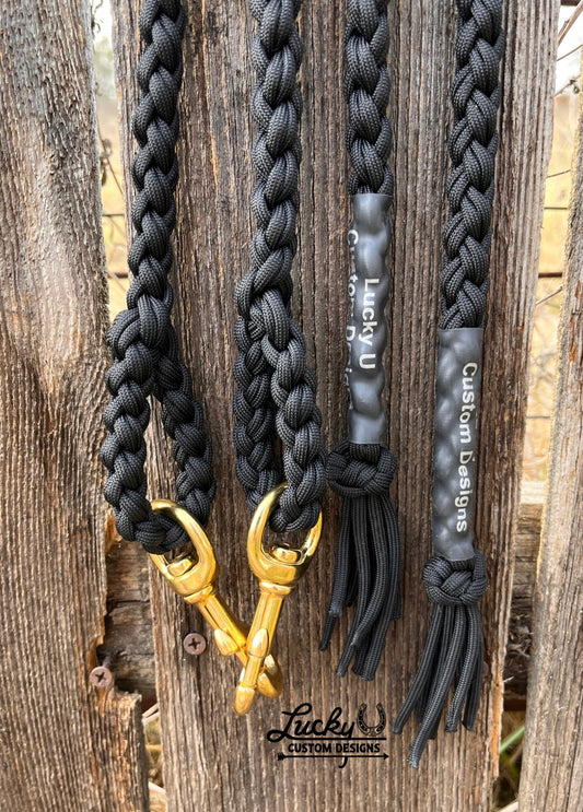 Black paracord lead