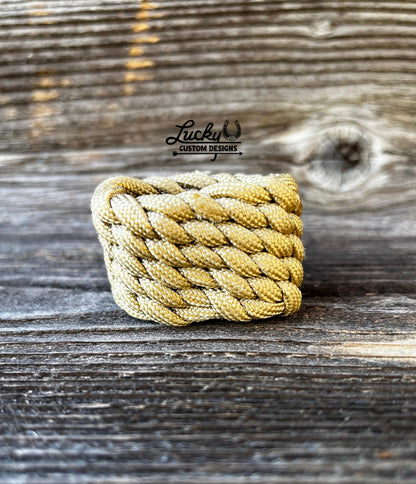 Horn Knots
