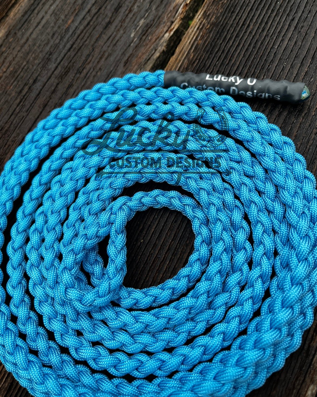 Various lengths of paracord tie ropes with a braided eye.