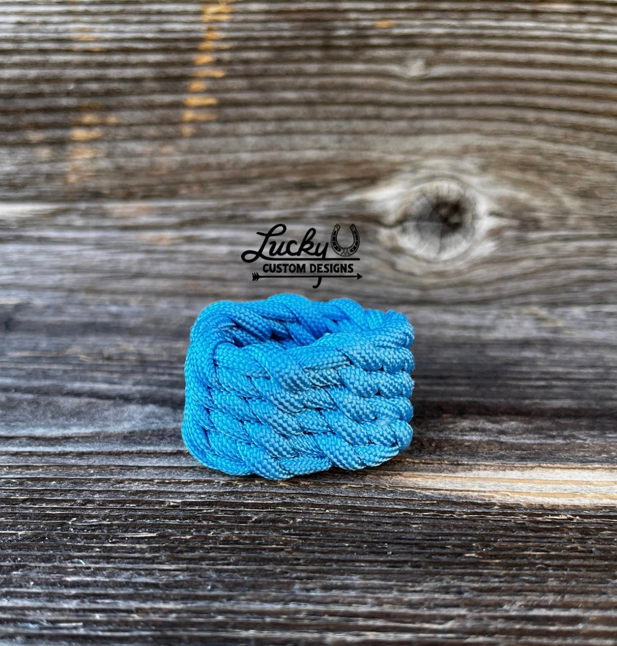Horn Knots