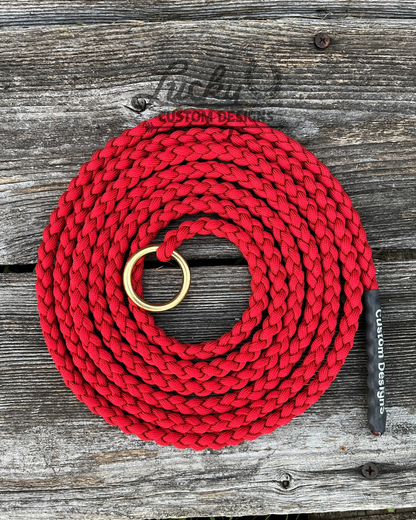Various lengths of paracord tie ropes with a 1" solid brass ring

Built with 550 paracord